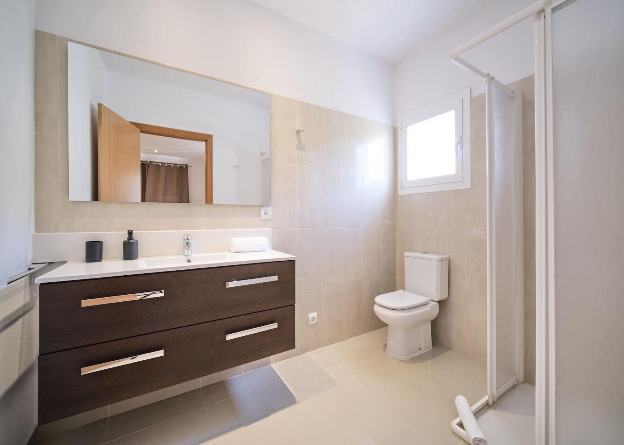 Villa Romeo 2Km From Ibiza Town And 1Km From Talamanca Beach Santa Eularia des Riu Ngoại thất bức ảnh