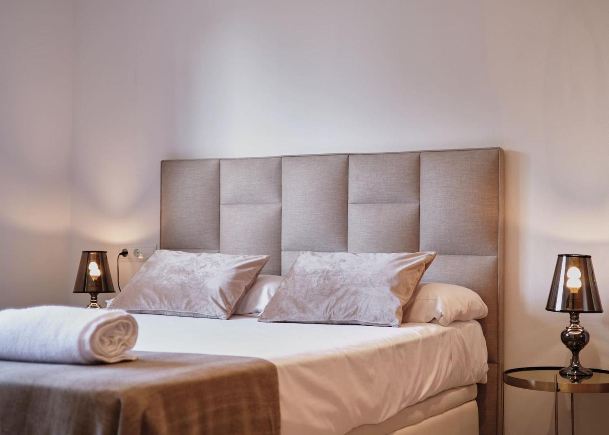 Villa Romeo 2Km From Ibiza Town And 1Km From Talamanca Beach Santa Eularia des Riu Ngoại thất bức ảnh