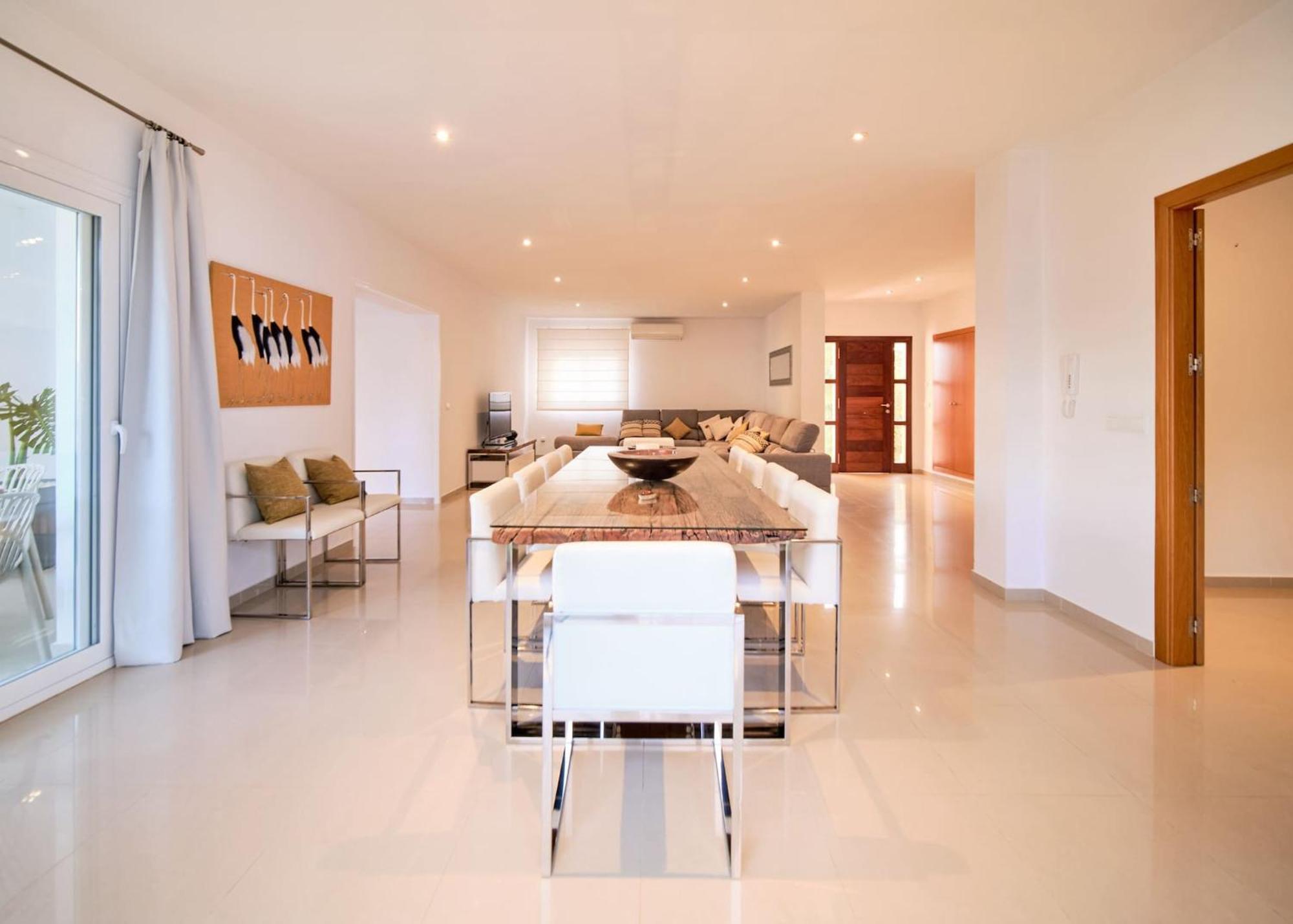 Villa Romeo 2Km From Ibiza Town And 1Km From Talamanca Beach Santa Eularia des Riu Ngoại thất bức ảnh
