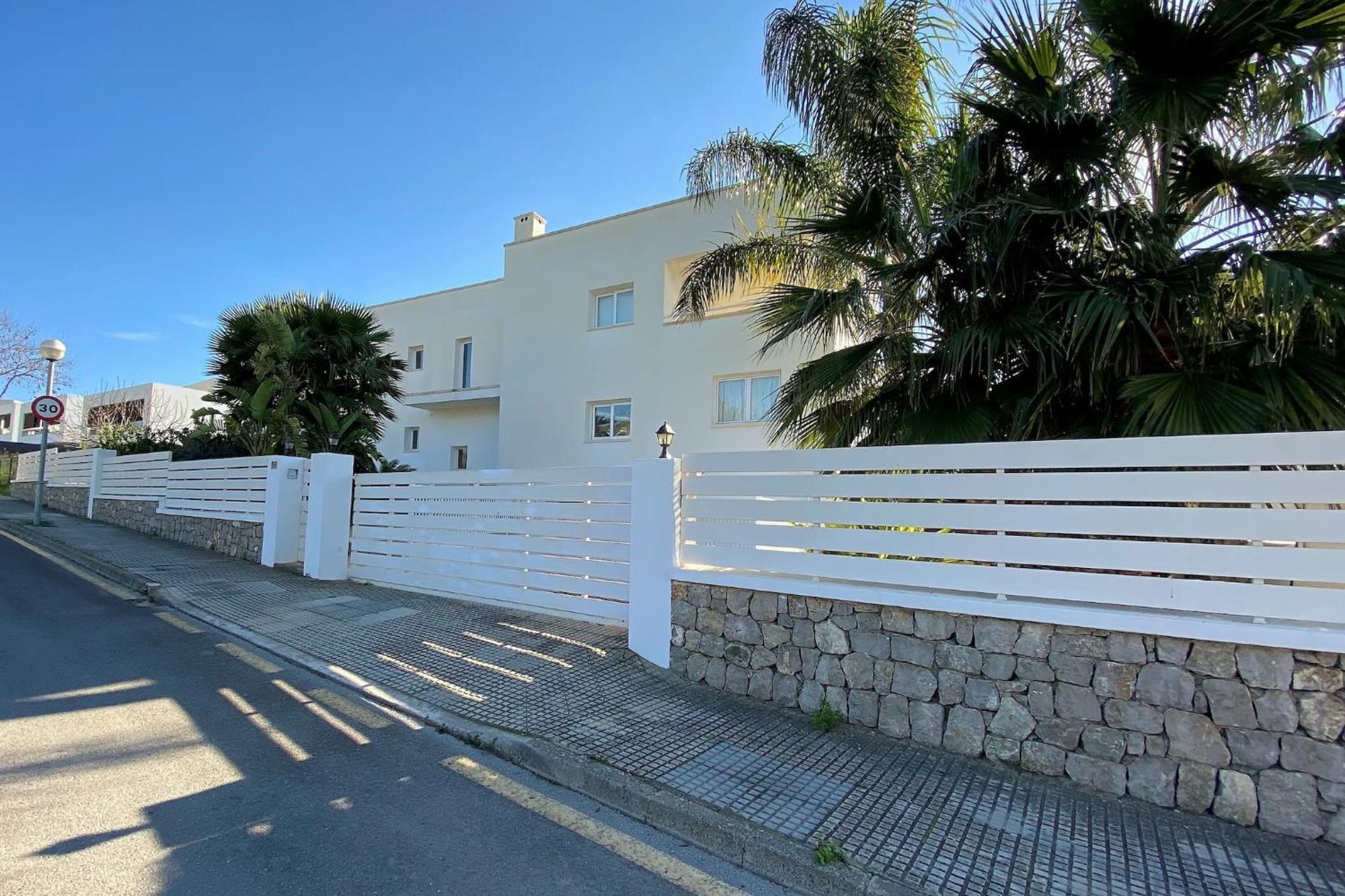Villa Romeo 2Km From Ibiza Town And 1Km From Talamanca Beach Santa Eularia des Riu Ngoại thất bức ảnh